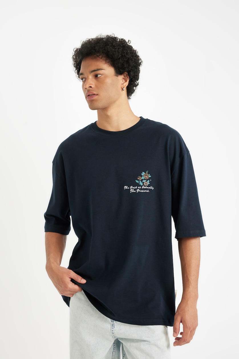 Men NAVY Loose Fit Short Sleeve T-Shirt
