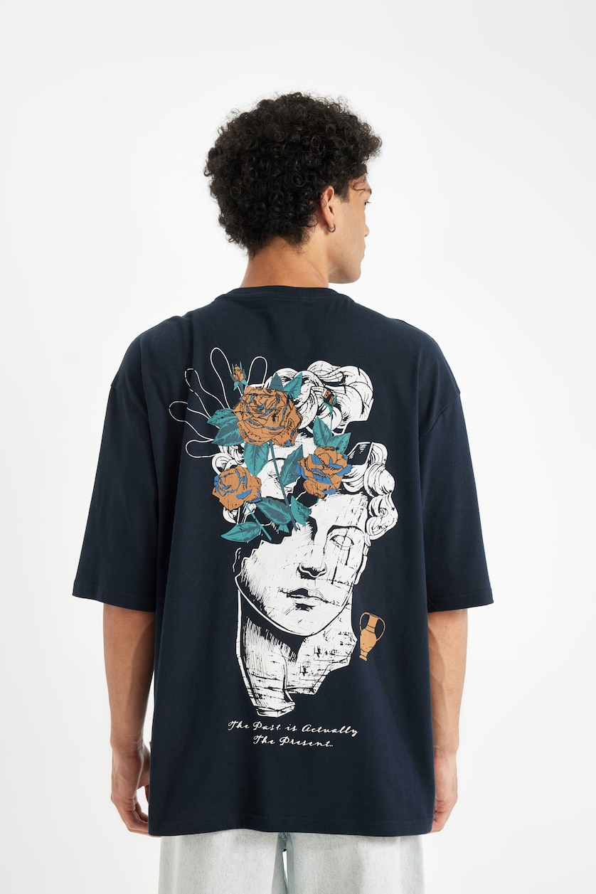 Men NAVY Loose Fit Short Sleeve T-Shirt