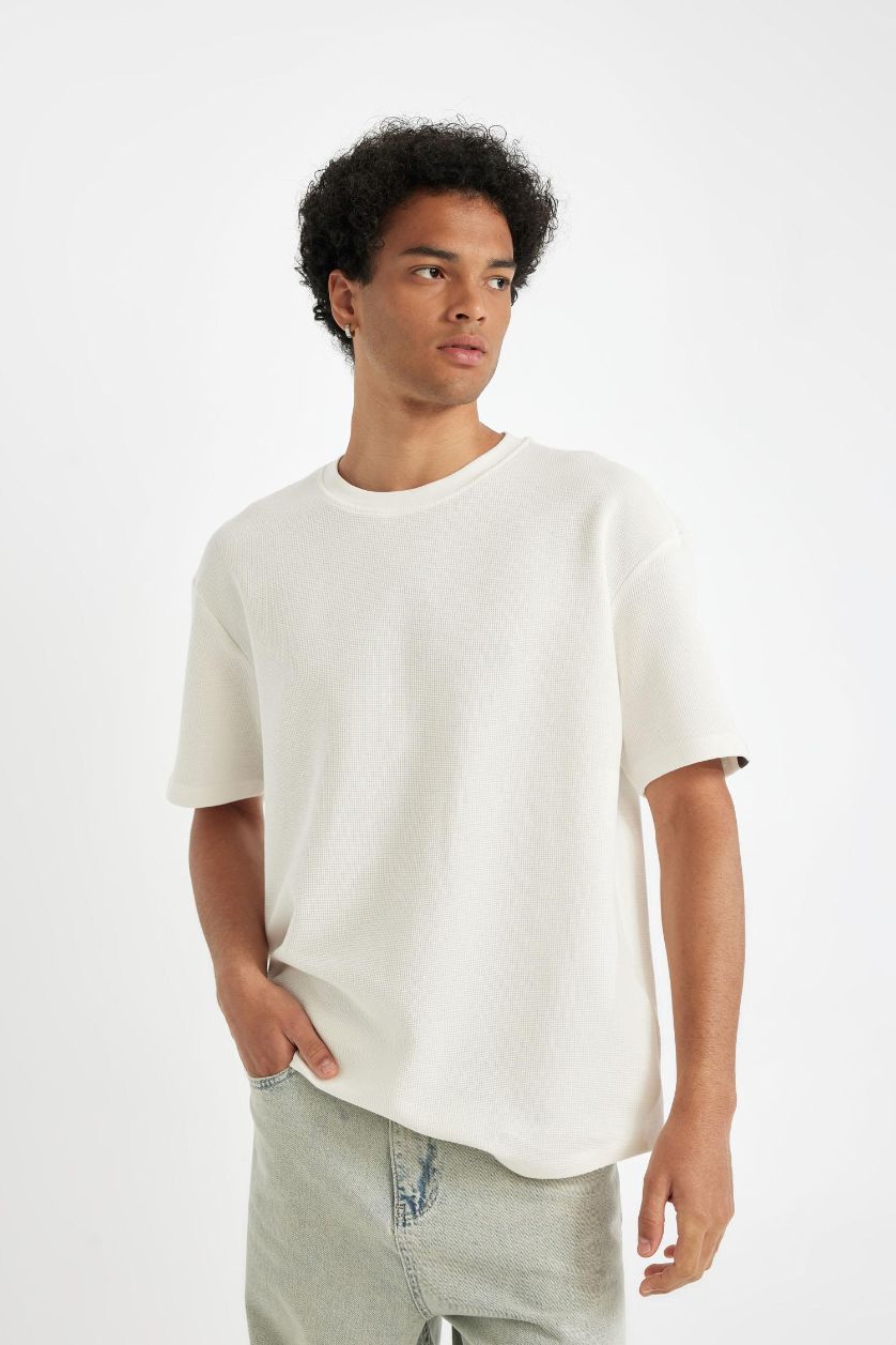 Erkek Ekru Boxy Fit Bisiklet Yaka Kısa Kollu Basic Düz Waffle Tişört