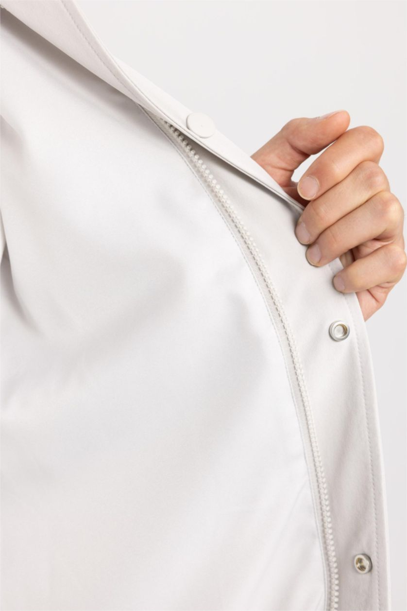 Man Light Grey Regular Fit Polo Neck Overshirt