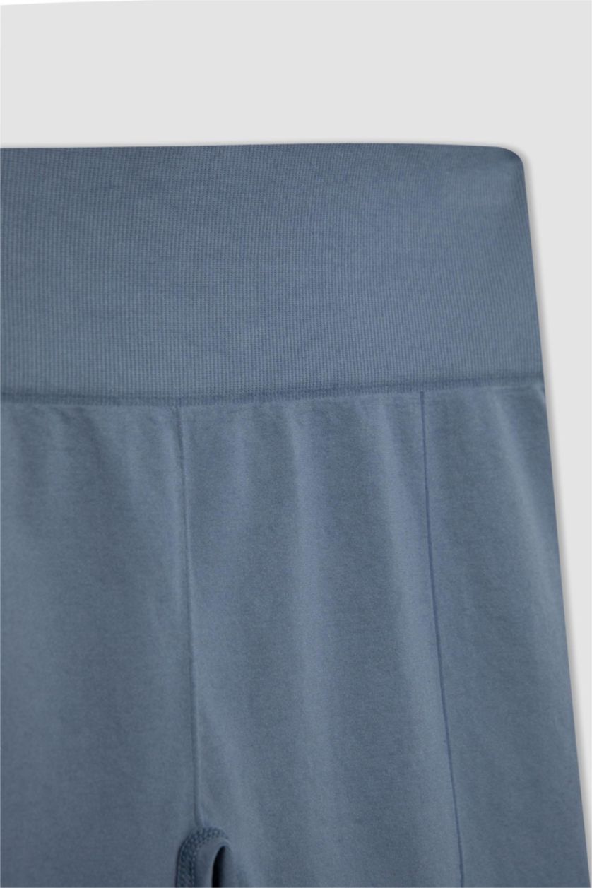 نساء أزرق ستريج قصير بدون خياطة من DeFactoFit