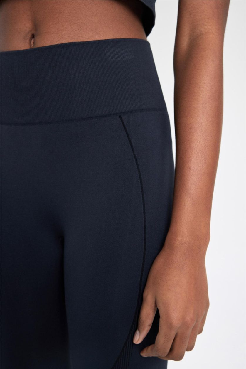 FEMME Noir Legging de sport sans couture ajusté à la taille de DeFactoFit