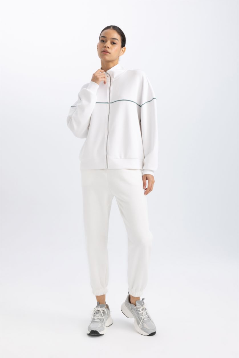 Woman White DeFactoFit Oversize Premium Cardigan