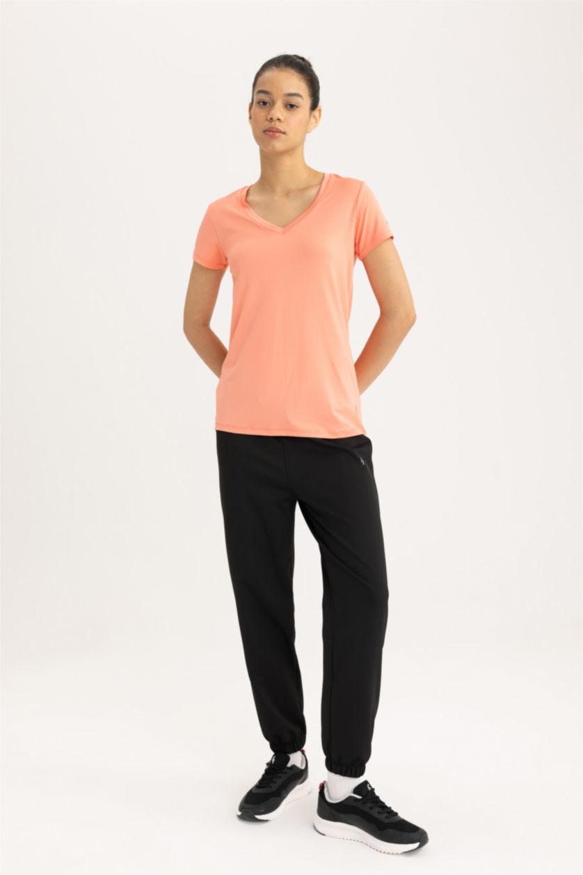 حريمي سيموني تيشيرت نص كم قصة عادية بياقة V