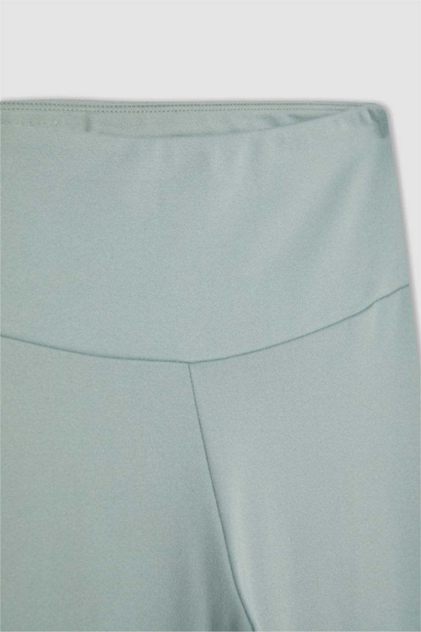 Women Green Sport Leggings