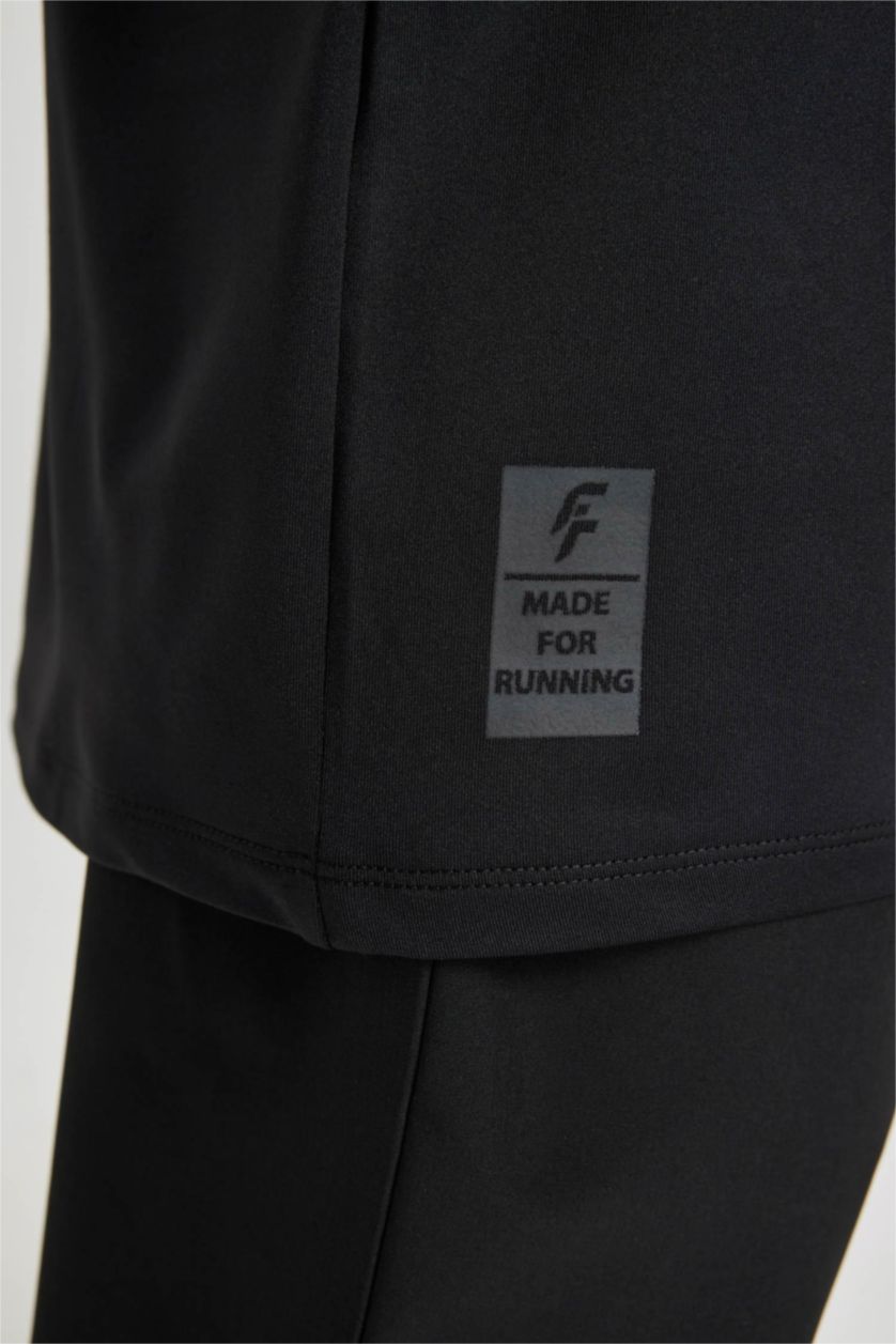 Erkek Siyah Standart Fit Bisiklet Yaka Sporcu Basic Düz Kısa Kollu Siyah Tişört