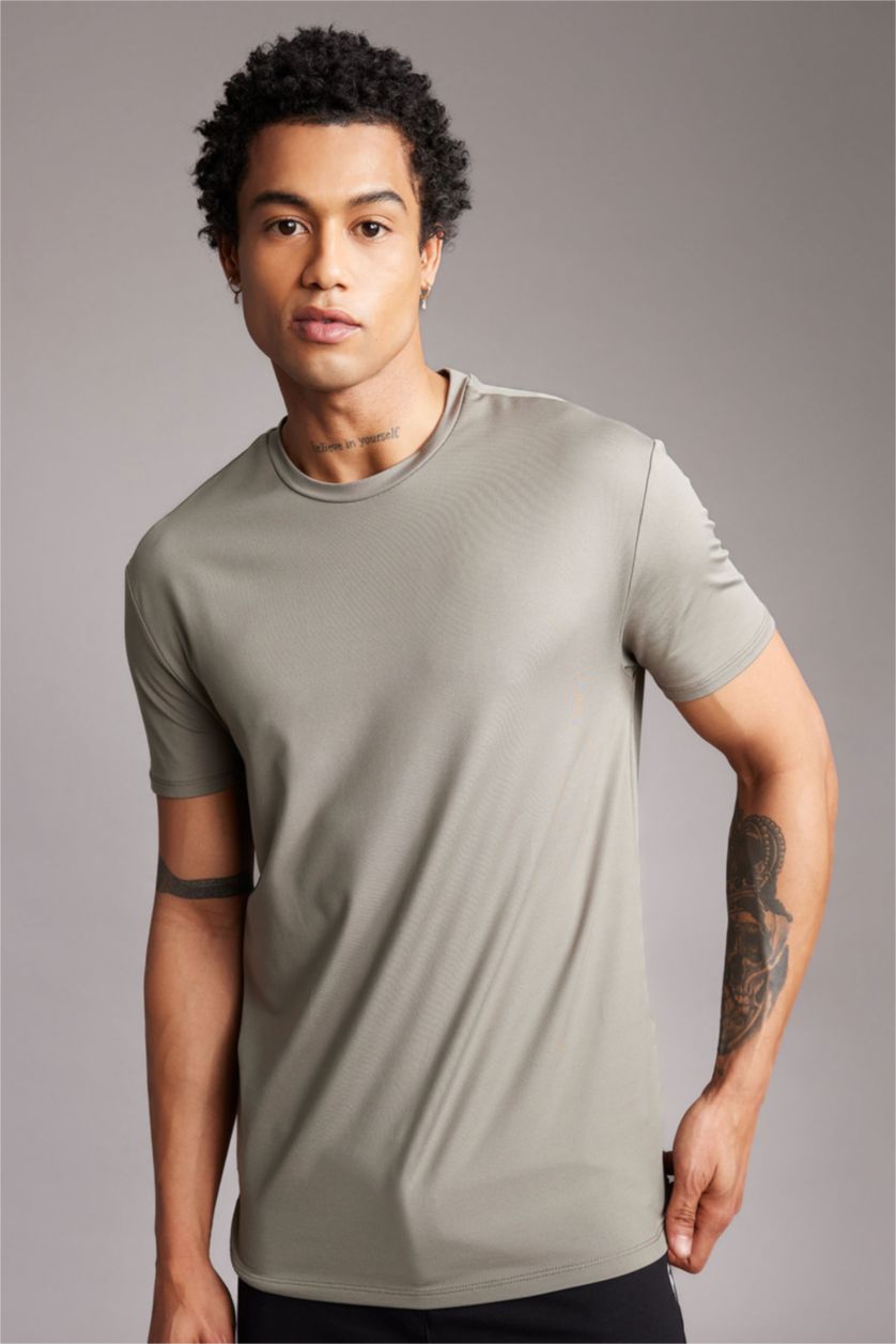 Man Khaki DeFactoFit Standard Fit Crew Neck T-Shirt