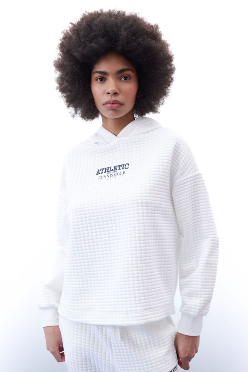Woman White Oversize Fit Hooded Quilted Sports Sweatshirt