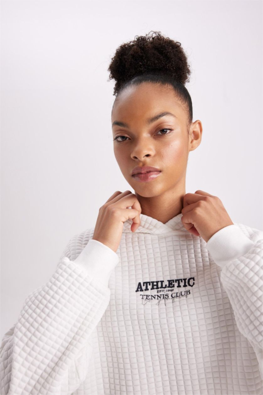 Woman White Oversize Fit Hooded Quilted Sports Sweatshirt