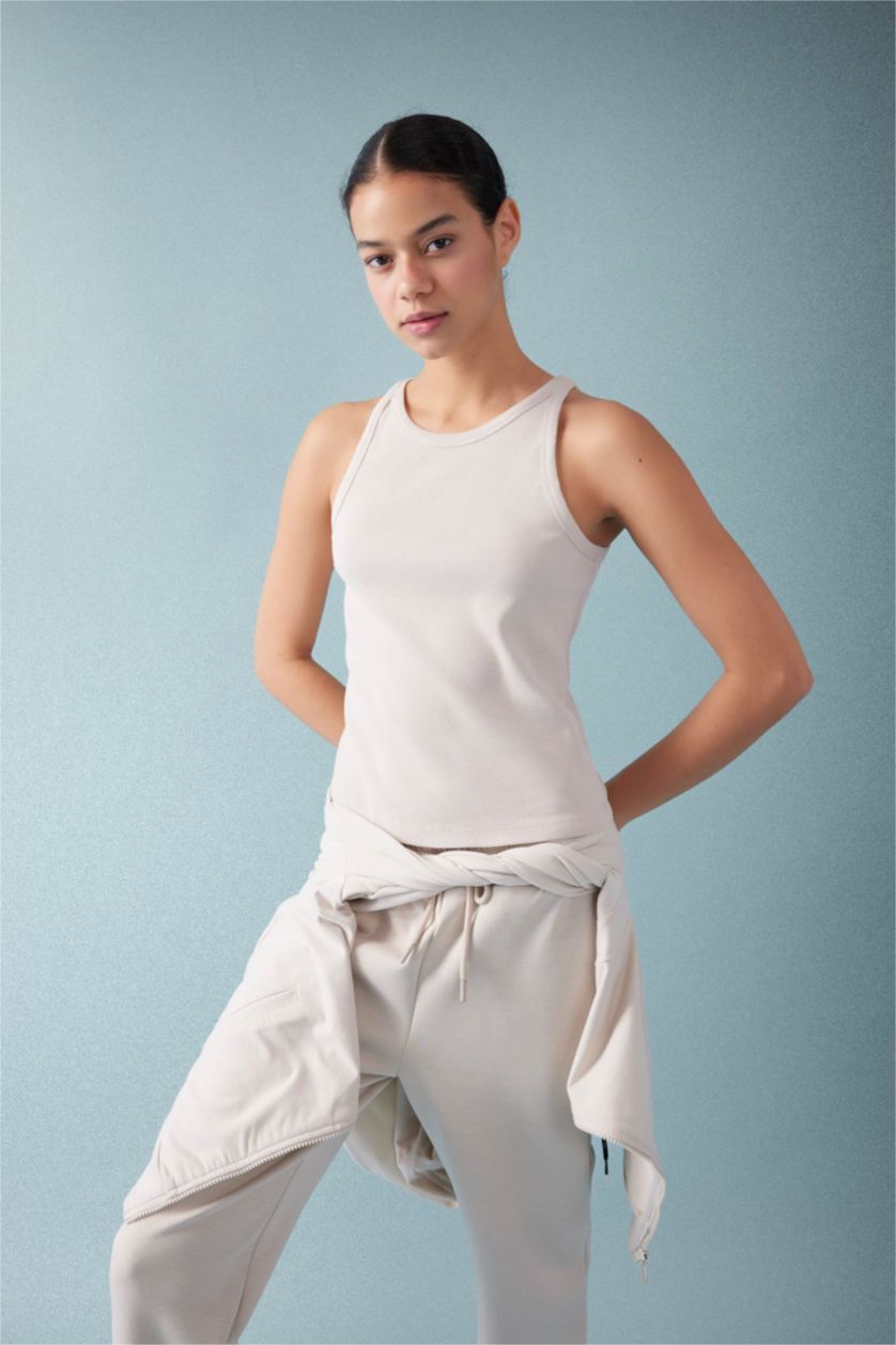 Kadın Kum Slim Fit Dar Kesim Bisiklet Yaka Sporcu Atlet