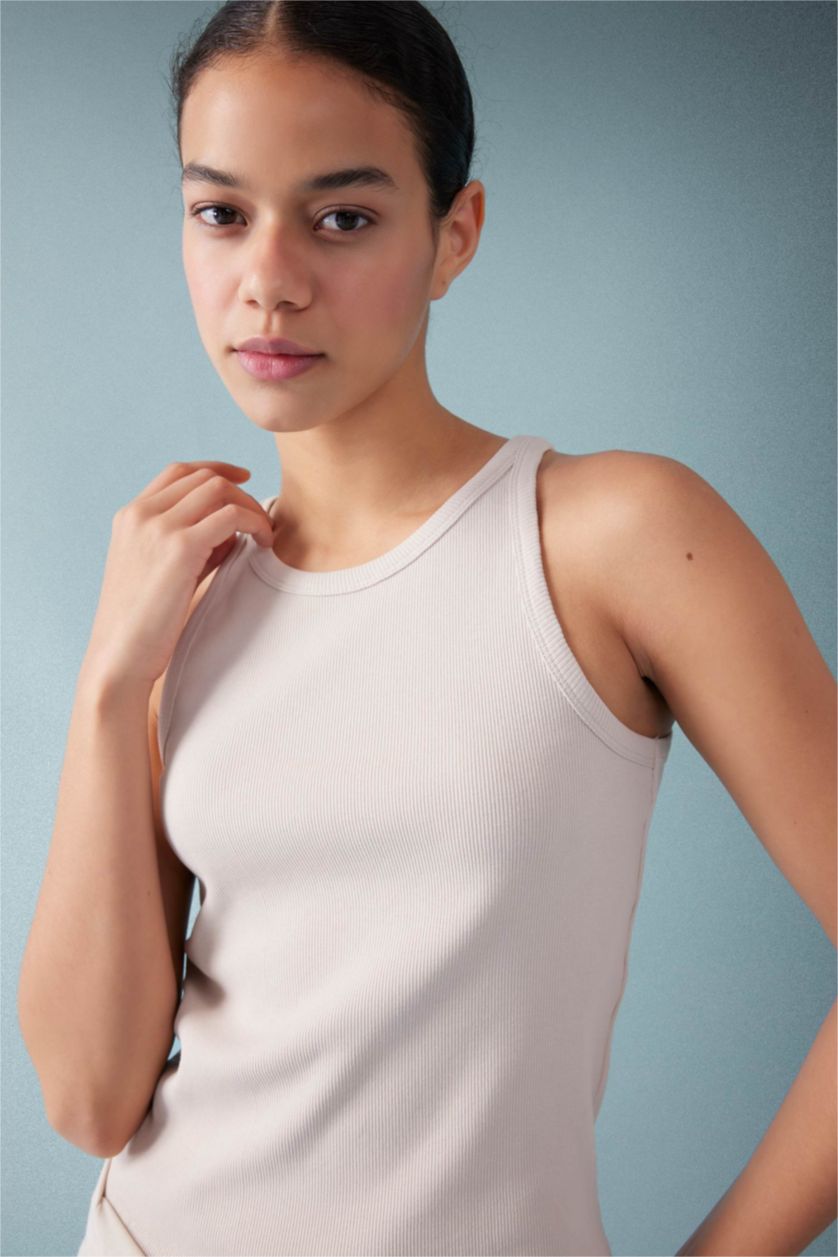 Kadın Kum Slim Fit Dar Kesim Bisiklet Yaka Sporcu Atlet