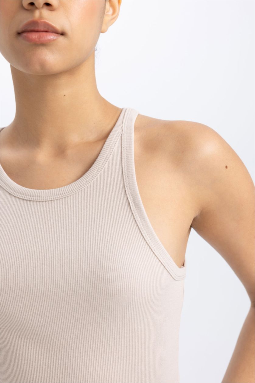 Kadın Kum Slim Fit Dar Kesim Bisiklet Yaka Sporcu Atlet