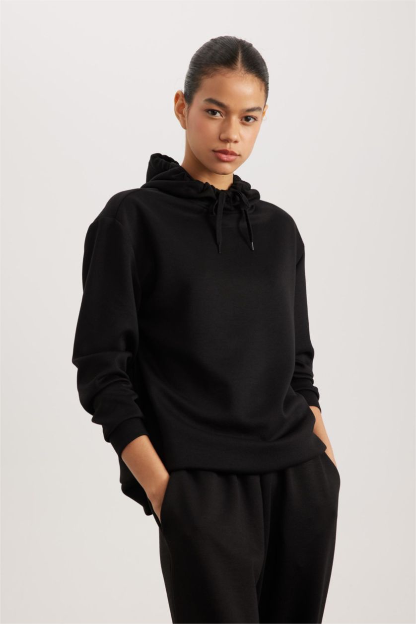 نساء أسود سويت شيرت بطبعة شعار بغطاء للرأس