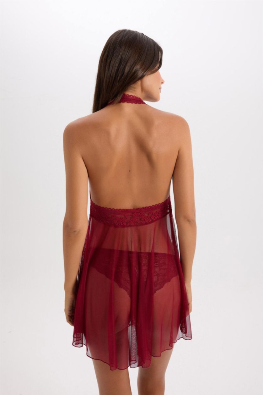 FEMME Bordeaux Robe Coupe Régulière à col en V Et Bretelles en dentelle de Fall In Love