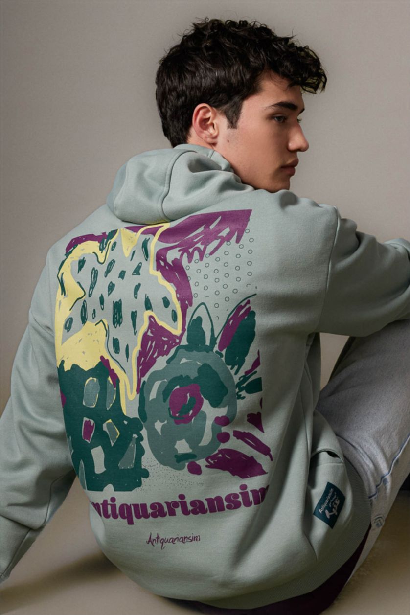 رجال رمادي فاتح سويت شيرت اوفر سايز قماش سميك بجيب