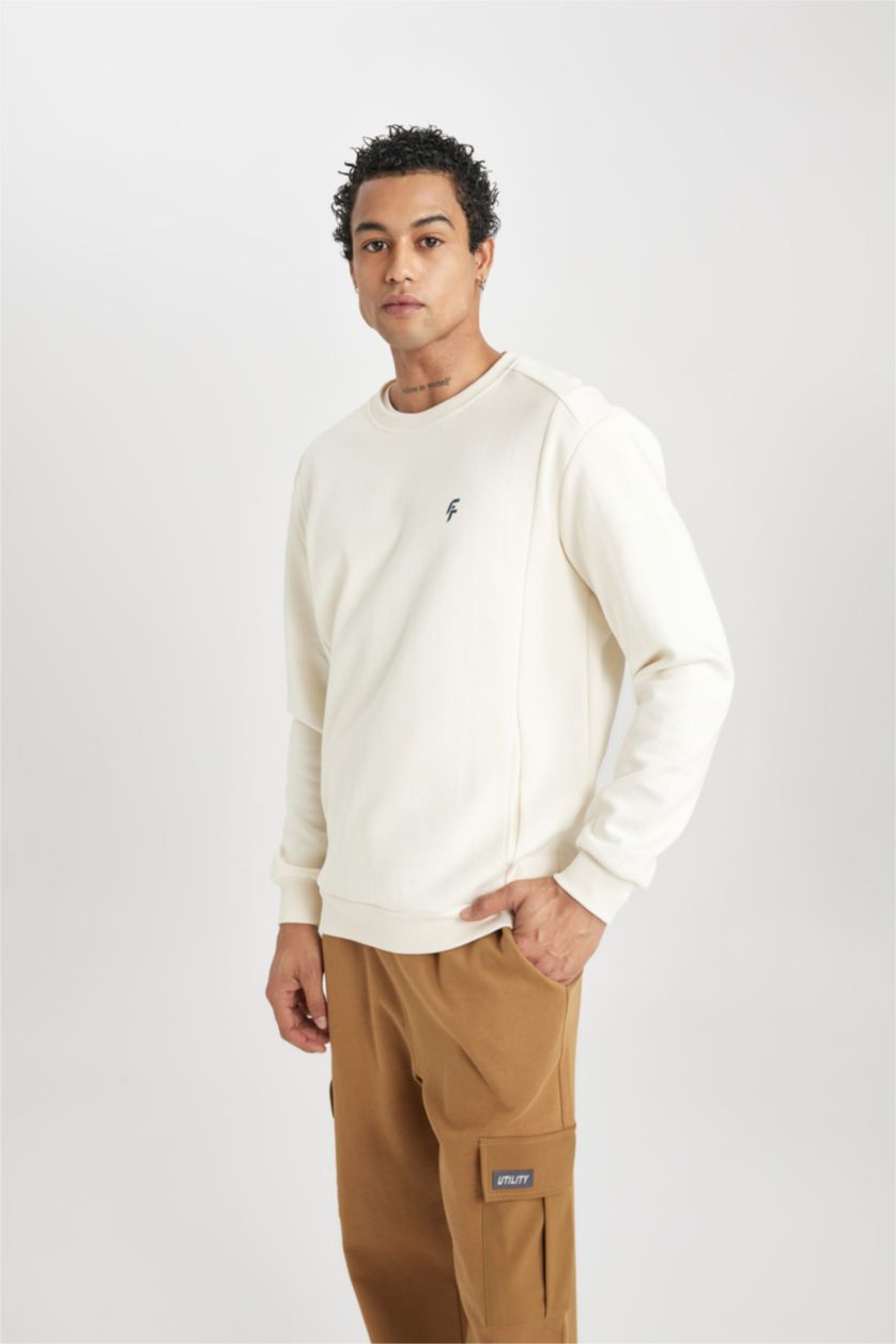 Men Ecru Standard Fit Sweatshirt