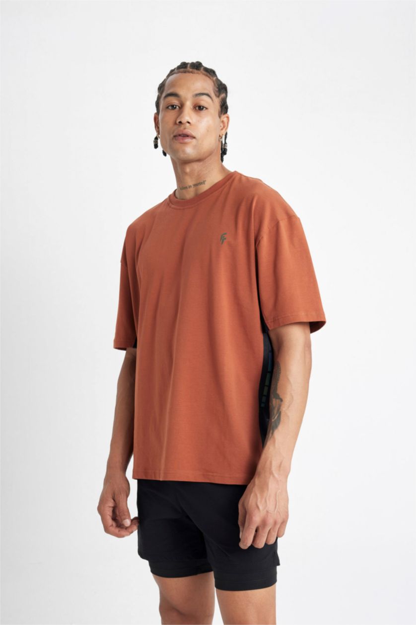 MAN Light Bordeaux Oversize Fit Printed Short Sleeve Sports T-Shirt