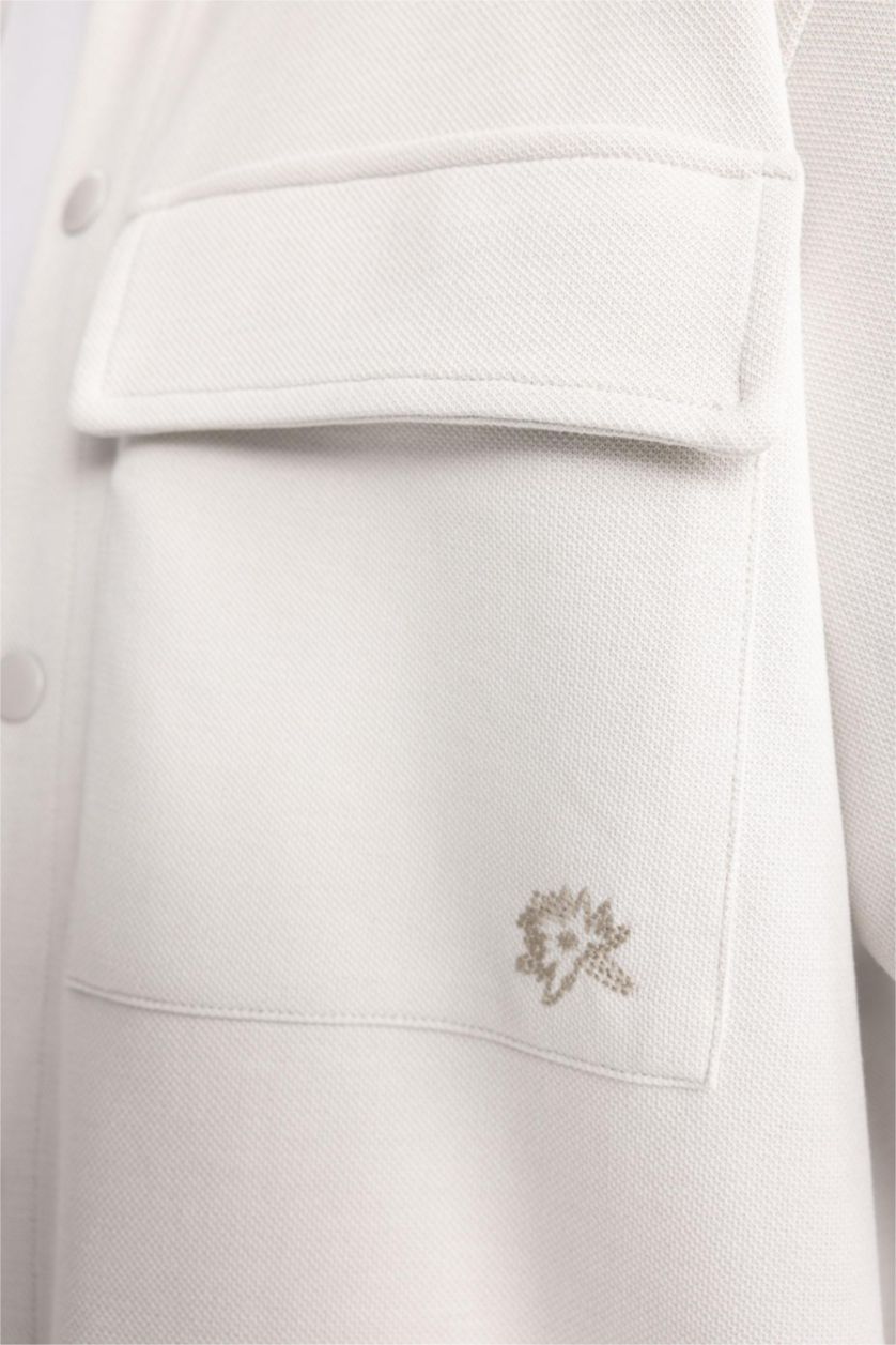 رجالي اللون الحجري قميص كم طويل محبوك قصة مريحة