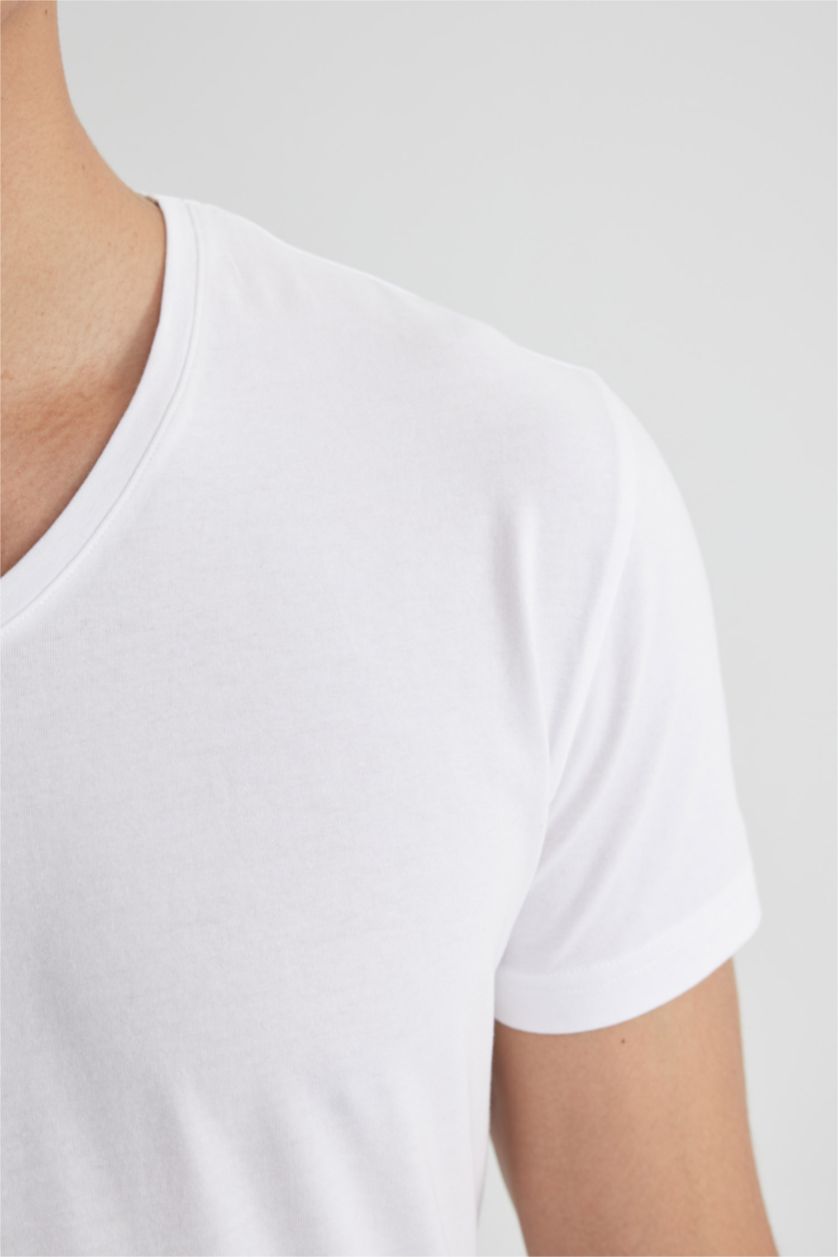 MAN White Slim Fit V-Neck Top