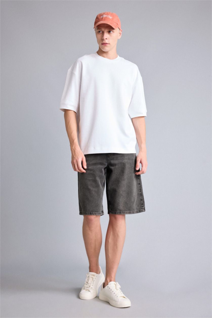 Erkek Beyaz Loose Fit Kısa Kollu Basic Tişört