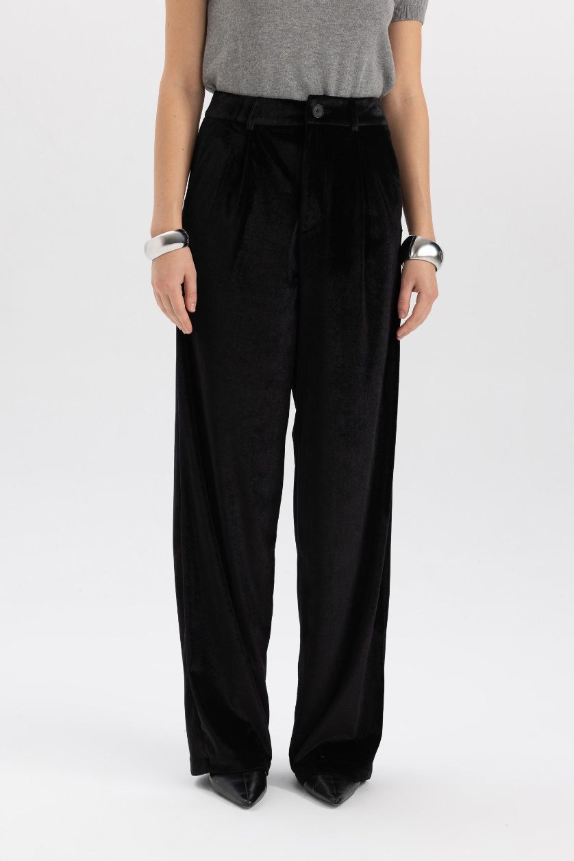 Woman Black Wide Leg High Waist Long Length Velvet Trousers