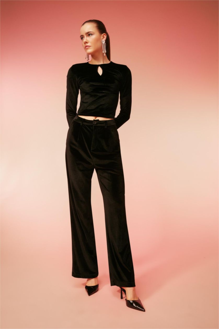 Woman Black Wide Leg High Waist Long Length Velvet Trousers