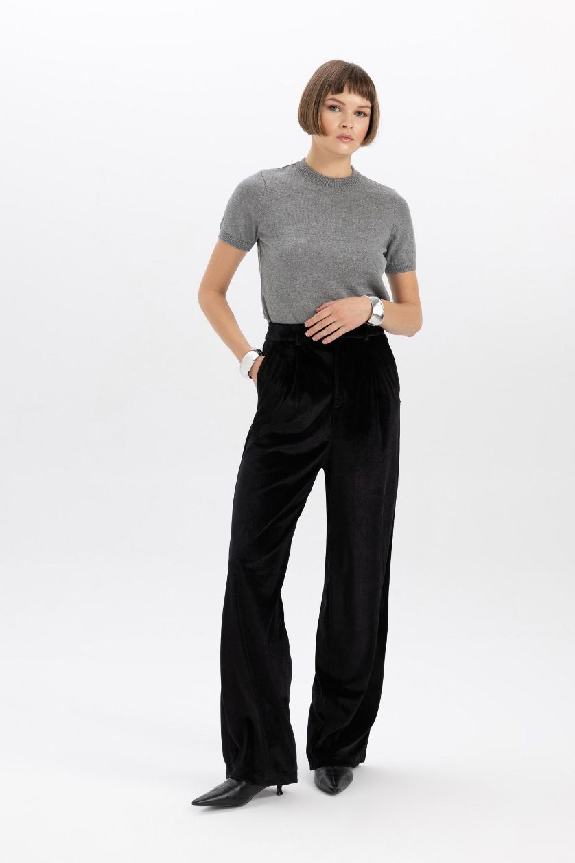 Woman Black Wide Leg High Waist Long Length Velvet Trousers