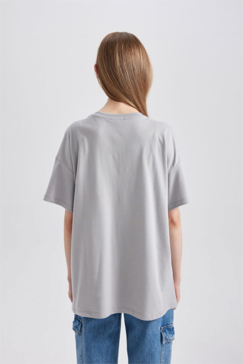 Woman Light Grey Oversize Fit Crew Neck Printed Short Sleeve T-Shirt