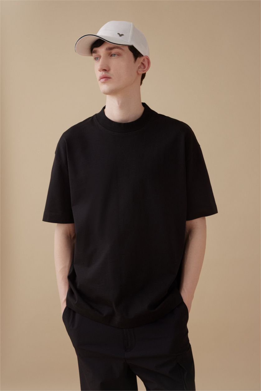 رجال أسود تيشيرت نص ردن اوفر سايز برقبة مستديرة