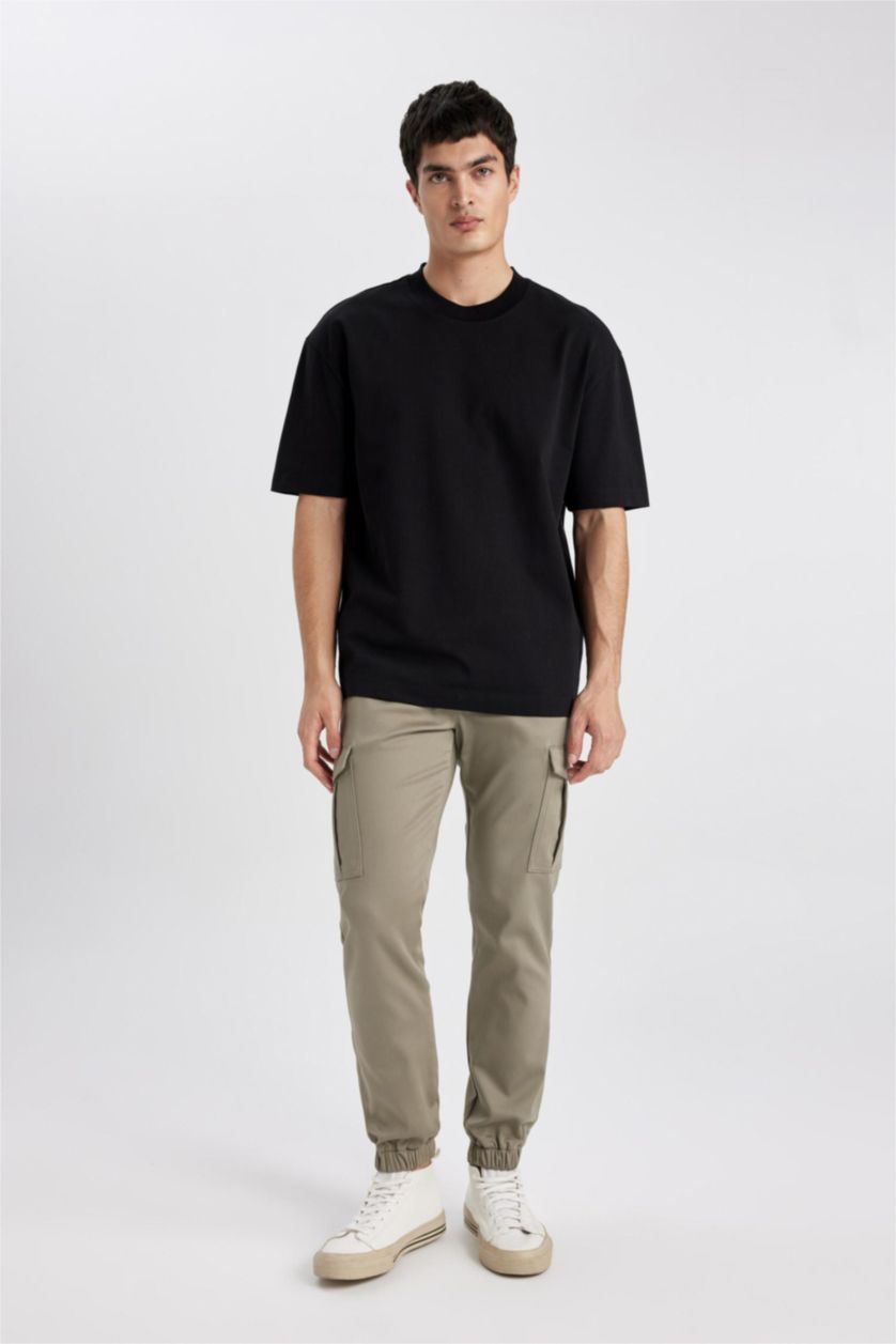 رجال أسود تيشيرت نص ردن اوفر سايز برقبة مستديرة