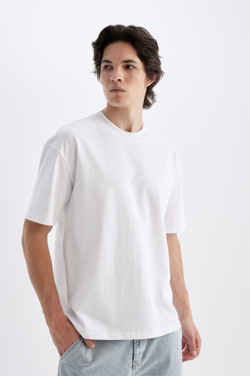 MAN White Oversize Fit Crew Neck Short Sleeve T-shirt