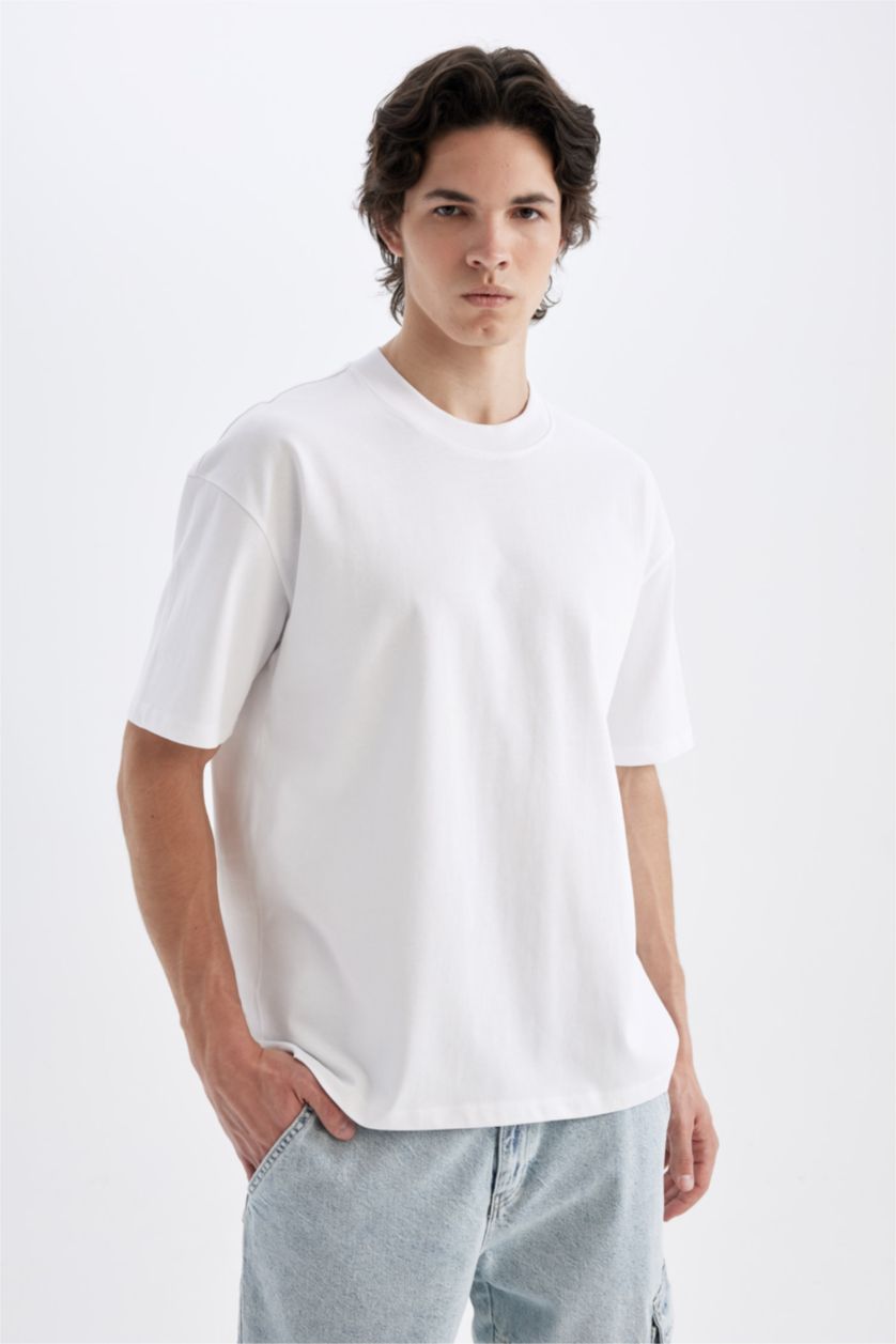 MAN White Oversize Fit Crew Neck Short Sleeve T-shirt