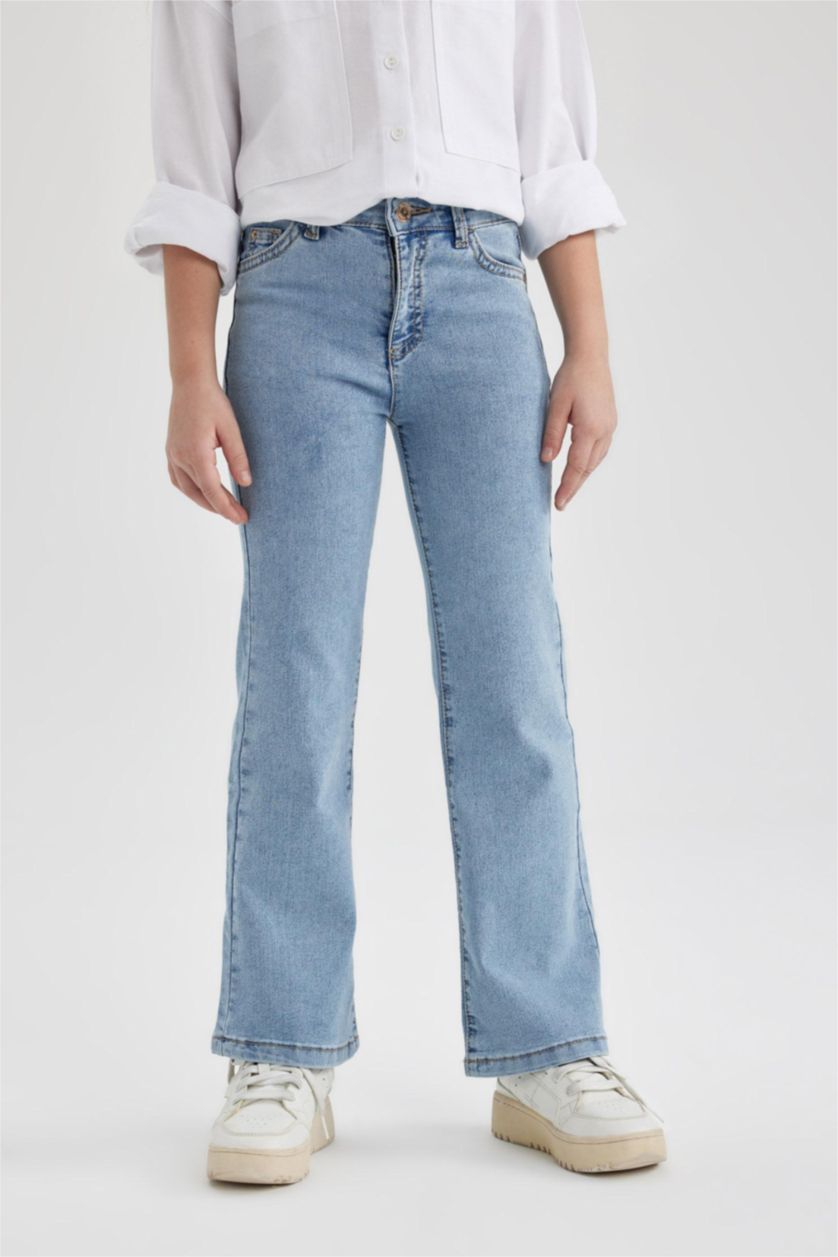 GIRLS & TEENS Light Blue Girl Flared Leg Jeans