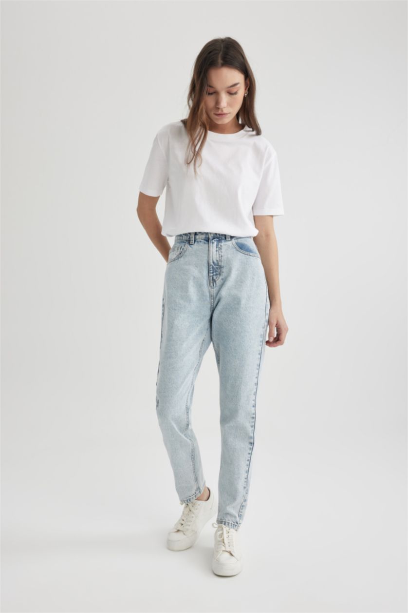 FEMME BLEU Clair Pantalon Jean Mom Fit à Taille Haute et Longueur Cheville Modèle Lina