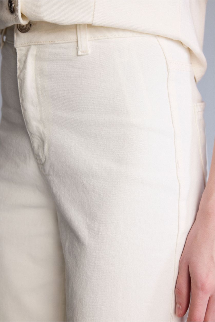 FEMME Écru Pantalon jean blanc à Taille Haute et à Longueur de Cheville
