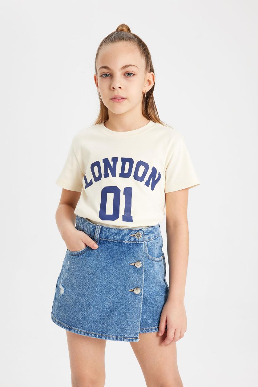 Kız Çocuk - Genç Kız Ekru Kız Çocuk Slim Fit Dar Kesim Bisiklet Yaka Fitilli Kaşkorse Baskılı Kısa Kollu Tişört