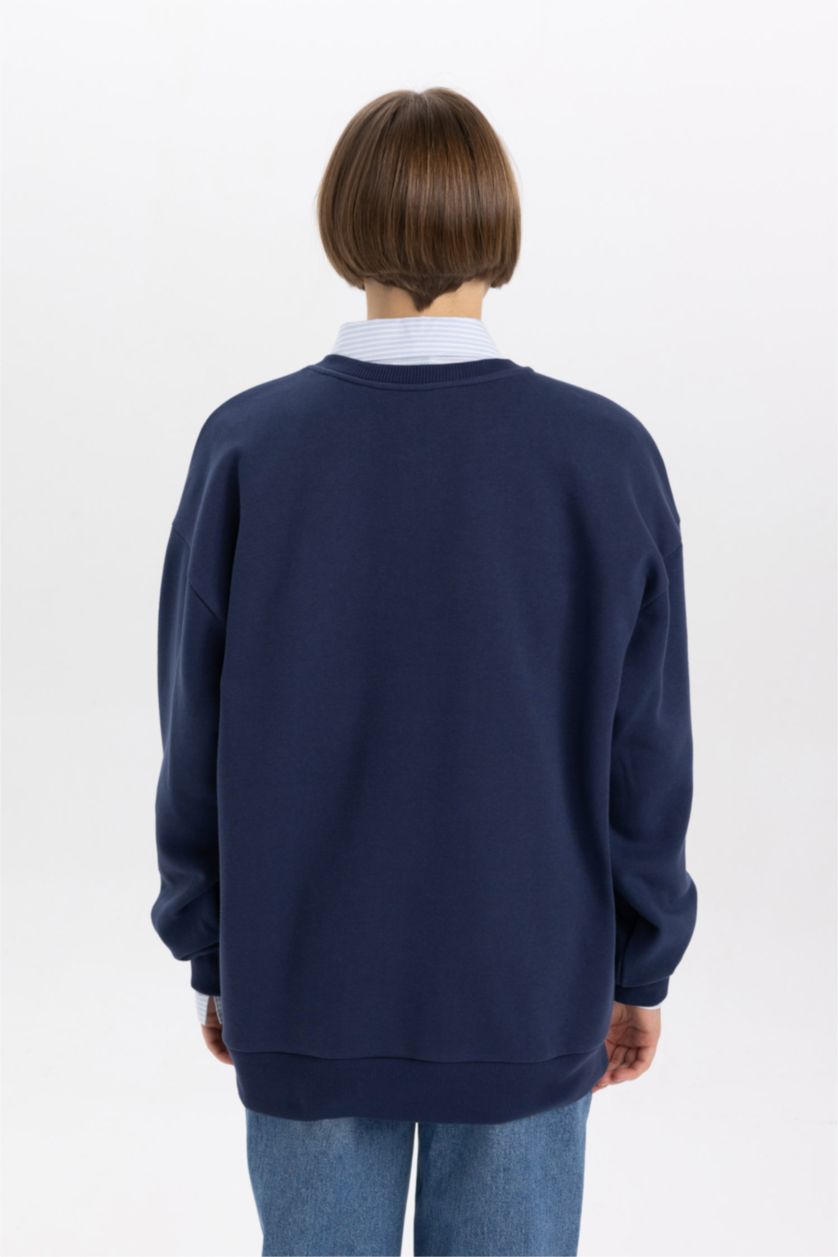 حريمي كحلي سويت شيرت اوفر سايز تقيل بطبعة شعار