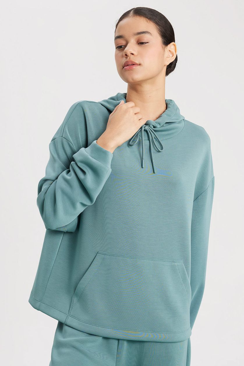 Kadın Yeşil Oversize Geniş Kalıp Modal Kapüşonlu Kanguru Cepli Sporcu Sweatshirt
