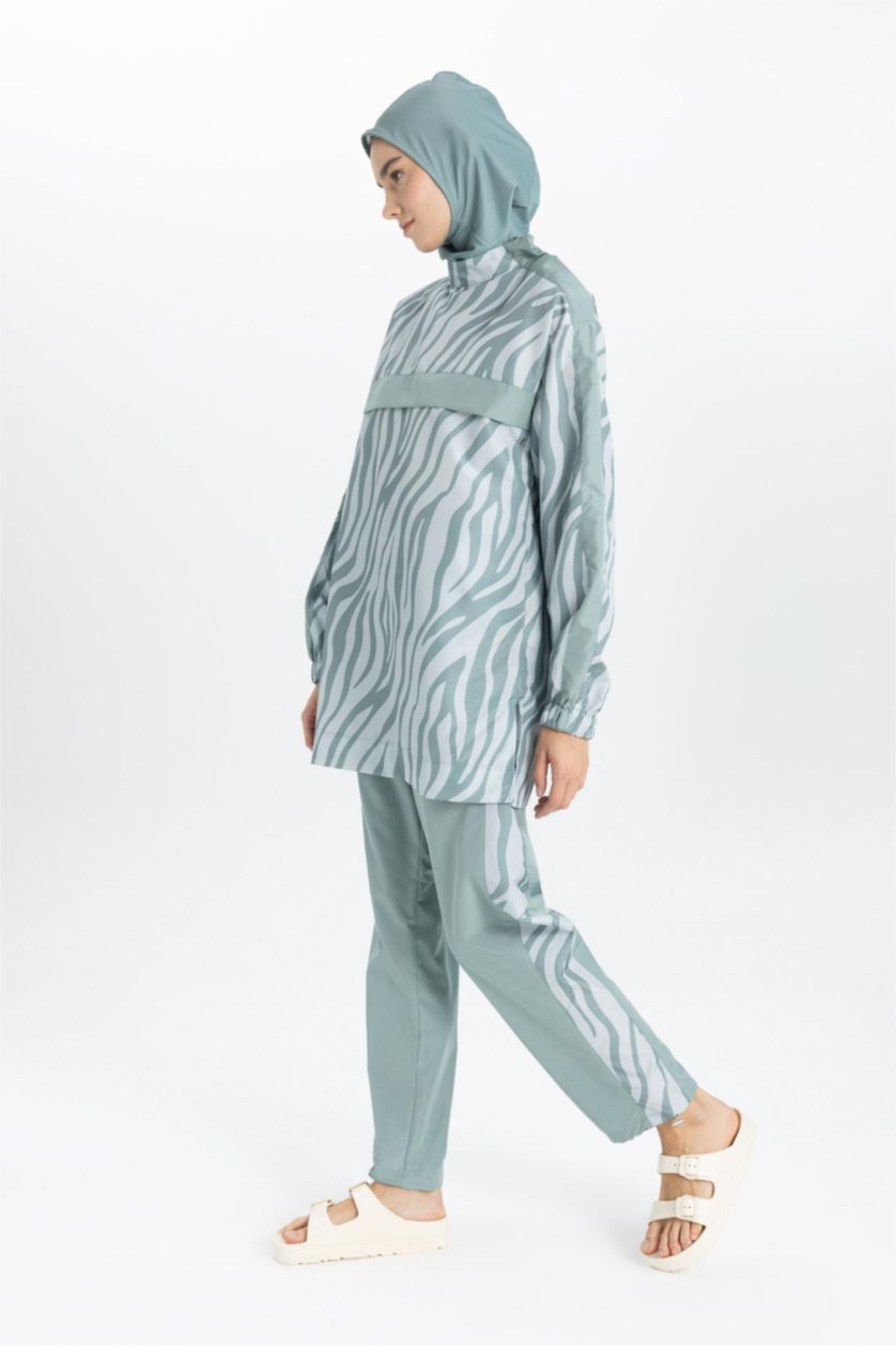 حريمي أخضر فاتح طقم بوركيني محجبات قصة عادية - 3 قطع