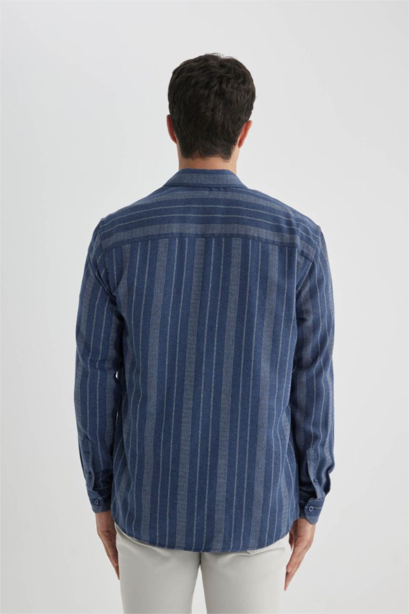 Erkek Lacivert Regular Fit Cep Detaylı Çizgili Krep Uzun Kollu Gömlek