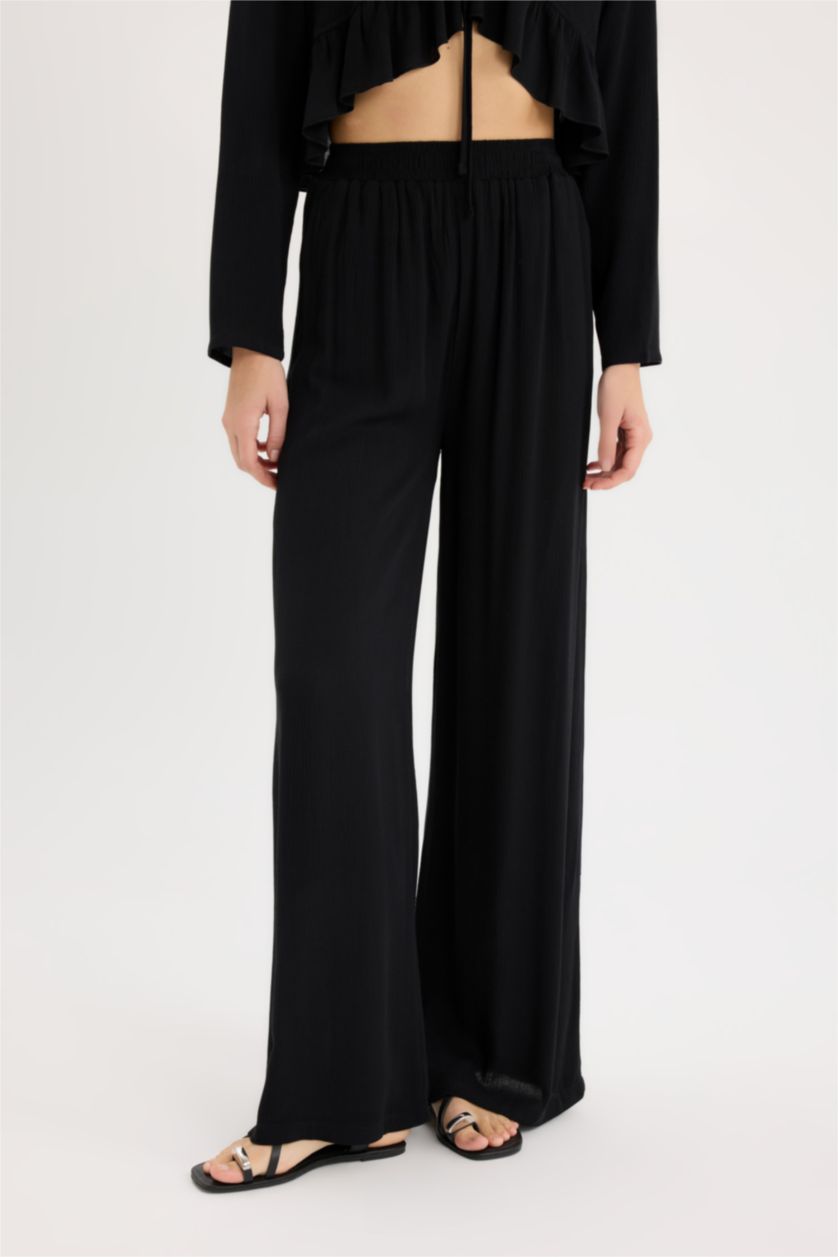 Woman Black Wide Leg Double Pocket Crinkle Viscose Trousers