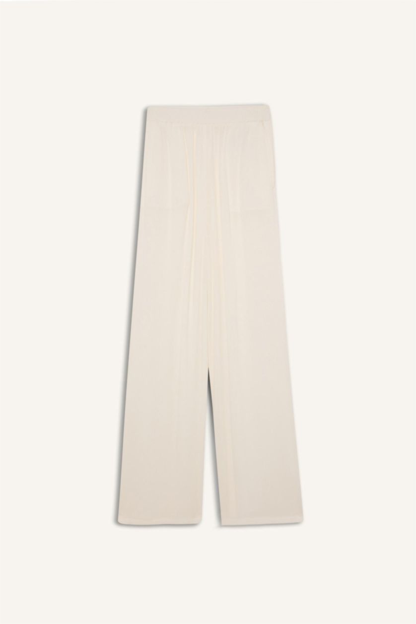 Woman White Wide Leg Double Pocket Crinkle Viscose Trousers