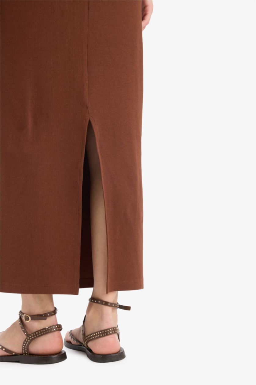 Женщины Коричневый Облегающее платье миди с завязками на шее, в рубчик