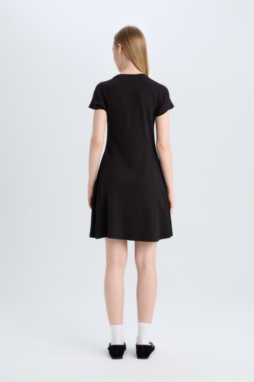 Әйелдерге қара Coool с мойын қысқа жеңді Қысқа жеңді трикотаж көйлек