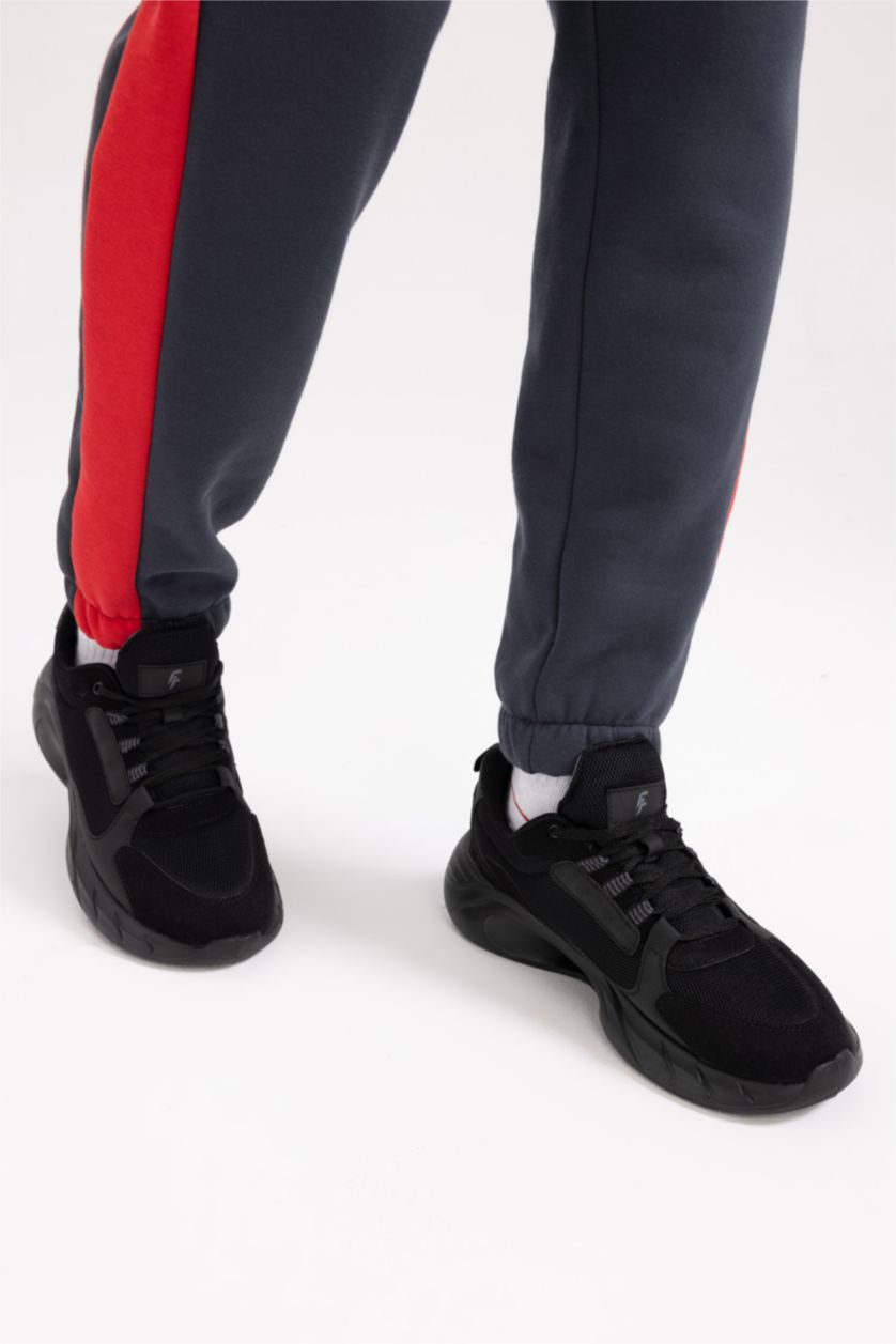 رجالي أسود حذاء رياضي رجالي برباط بكعب سميك