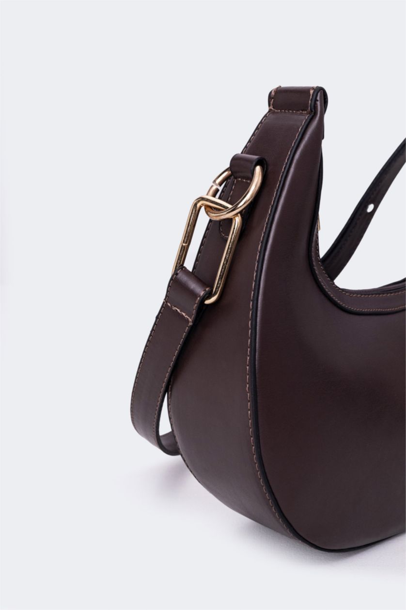 حريمي بني شنطة كتف حريمي جلد صناعي