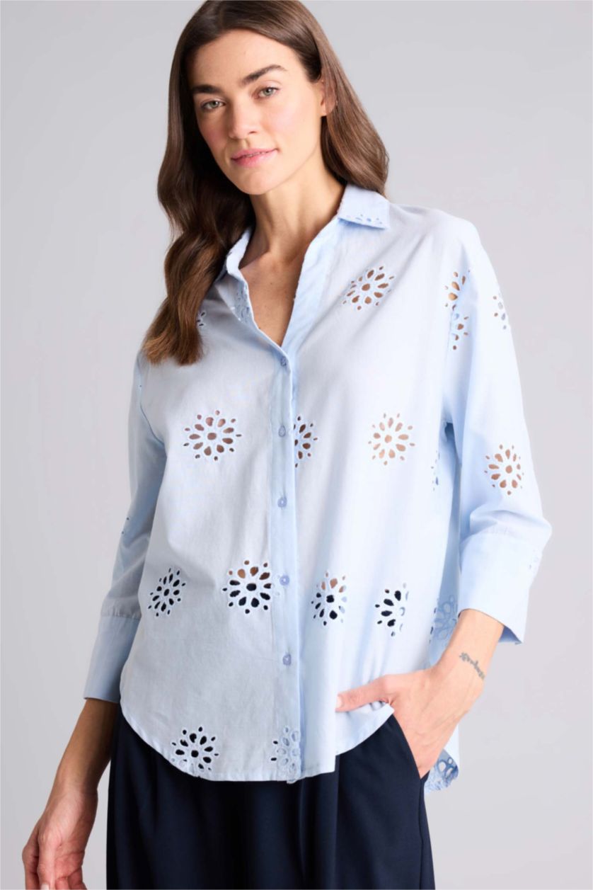 Kadın Açık Mavi Oversıze Gömlek Yaka Brode Uzun Kollu Gömlek