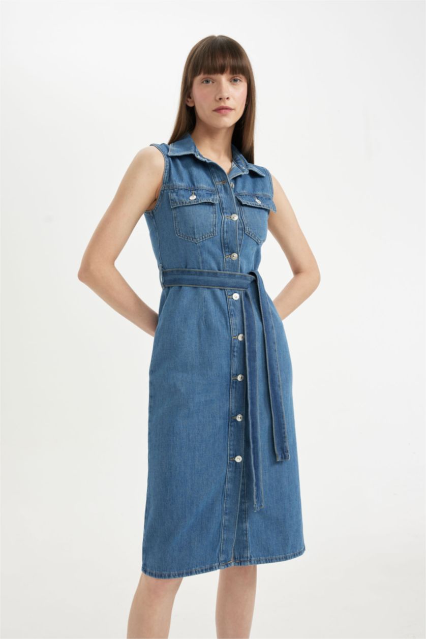 نساء أزرق فستان جينز طويل بدون ردن بحزام