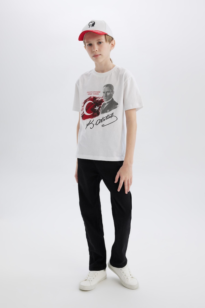Erkek Çocuk - Genç Erkek Siyah Straight Fit Jean Erkek Çocuk