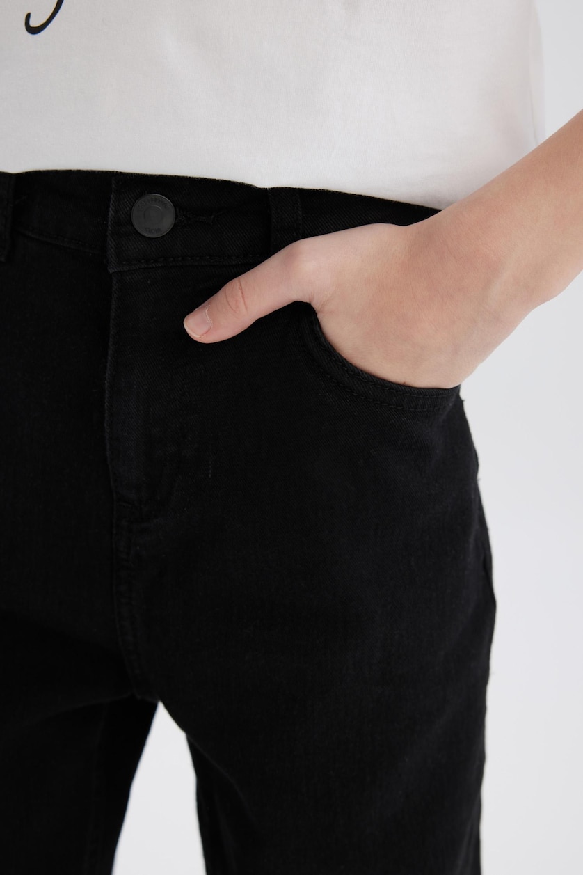 Erkek Çocuk - Genç Erkek Siyah Straight Fit Jean Erkek Çocuk